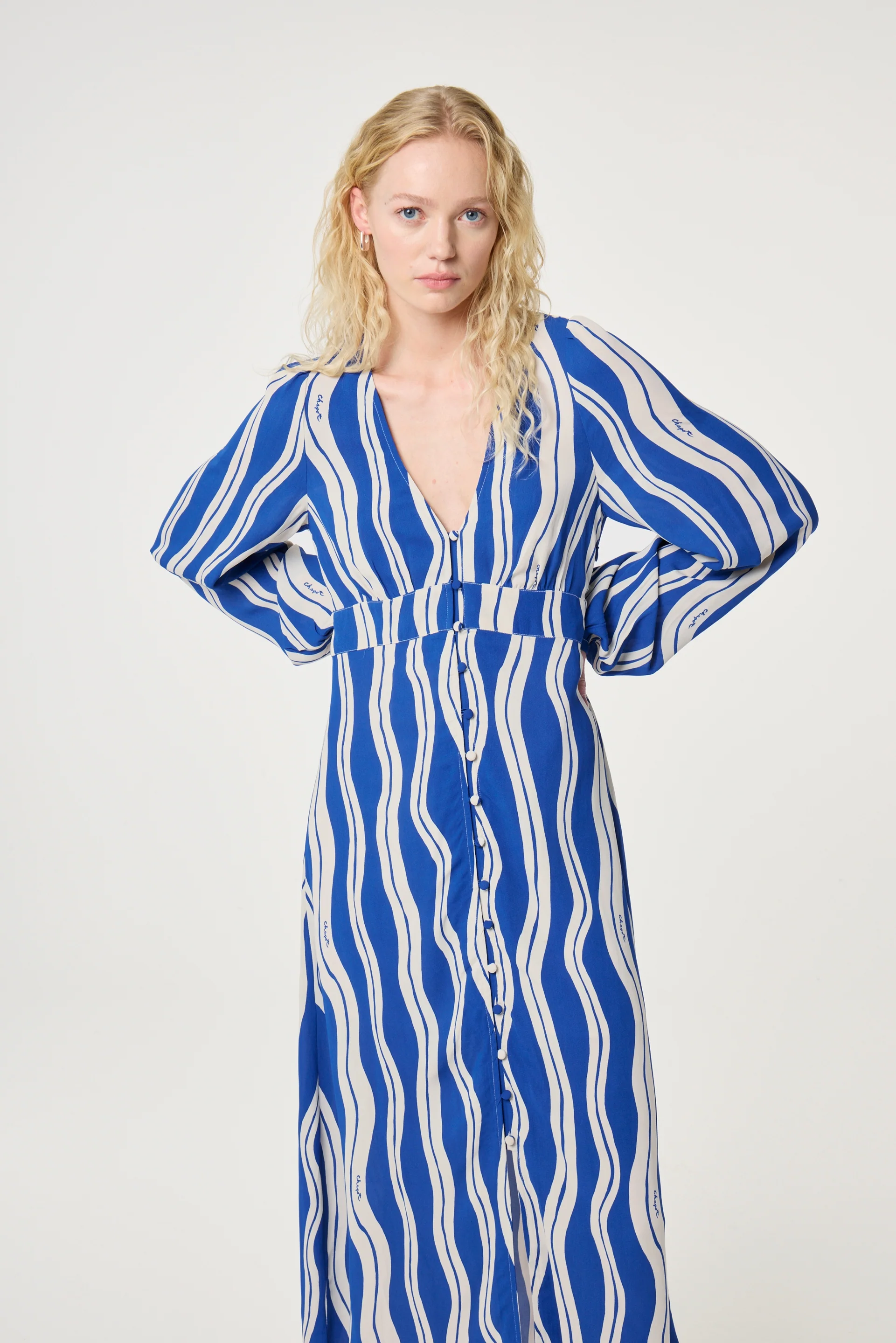 Ana Dress | Cosy White/Cobalt - Image 2