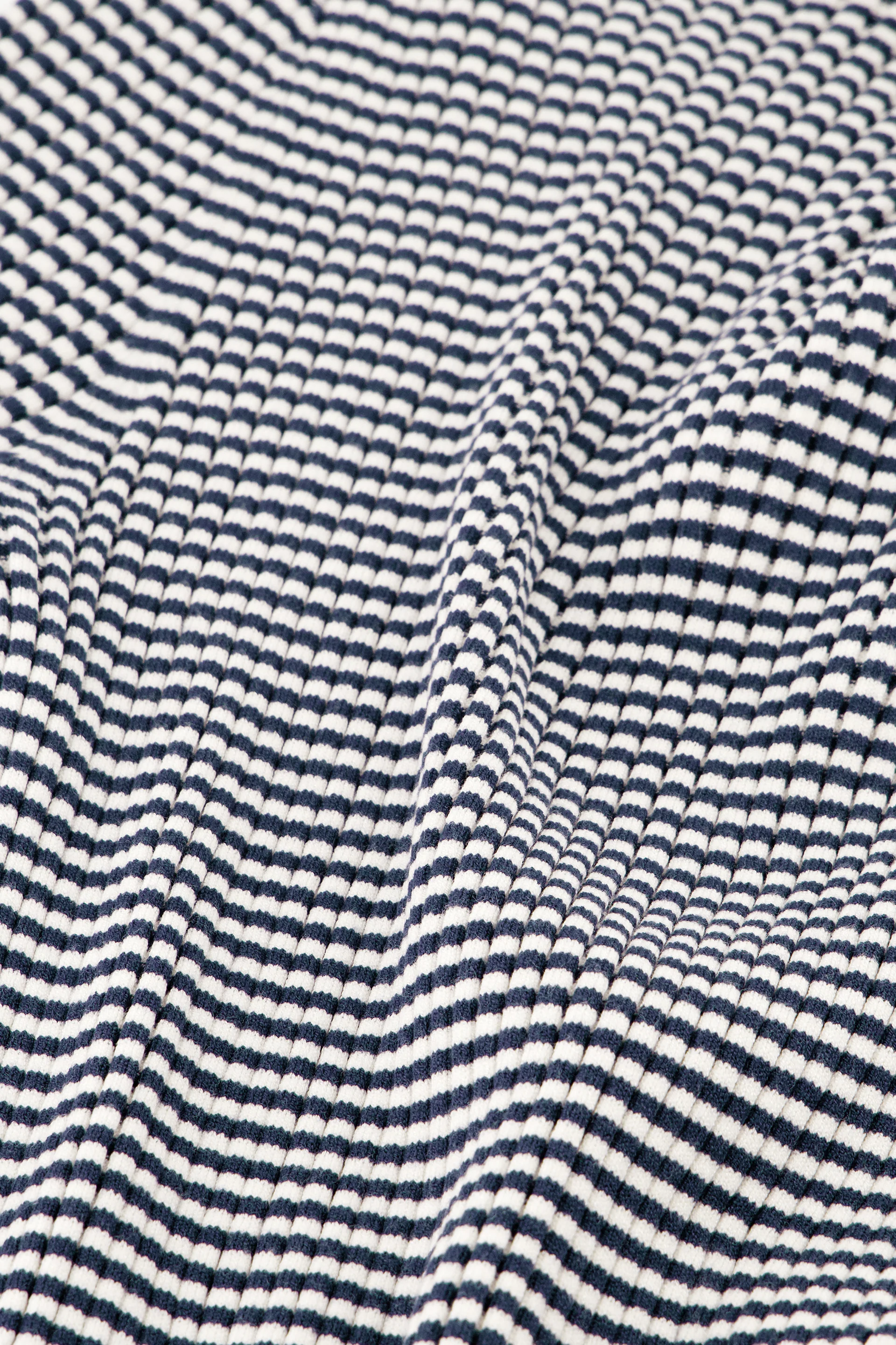 Anouk Short Sleeve Pullover | Cosy White/Blue - Image 5