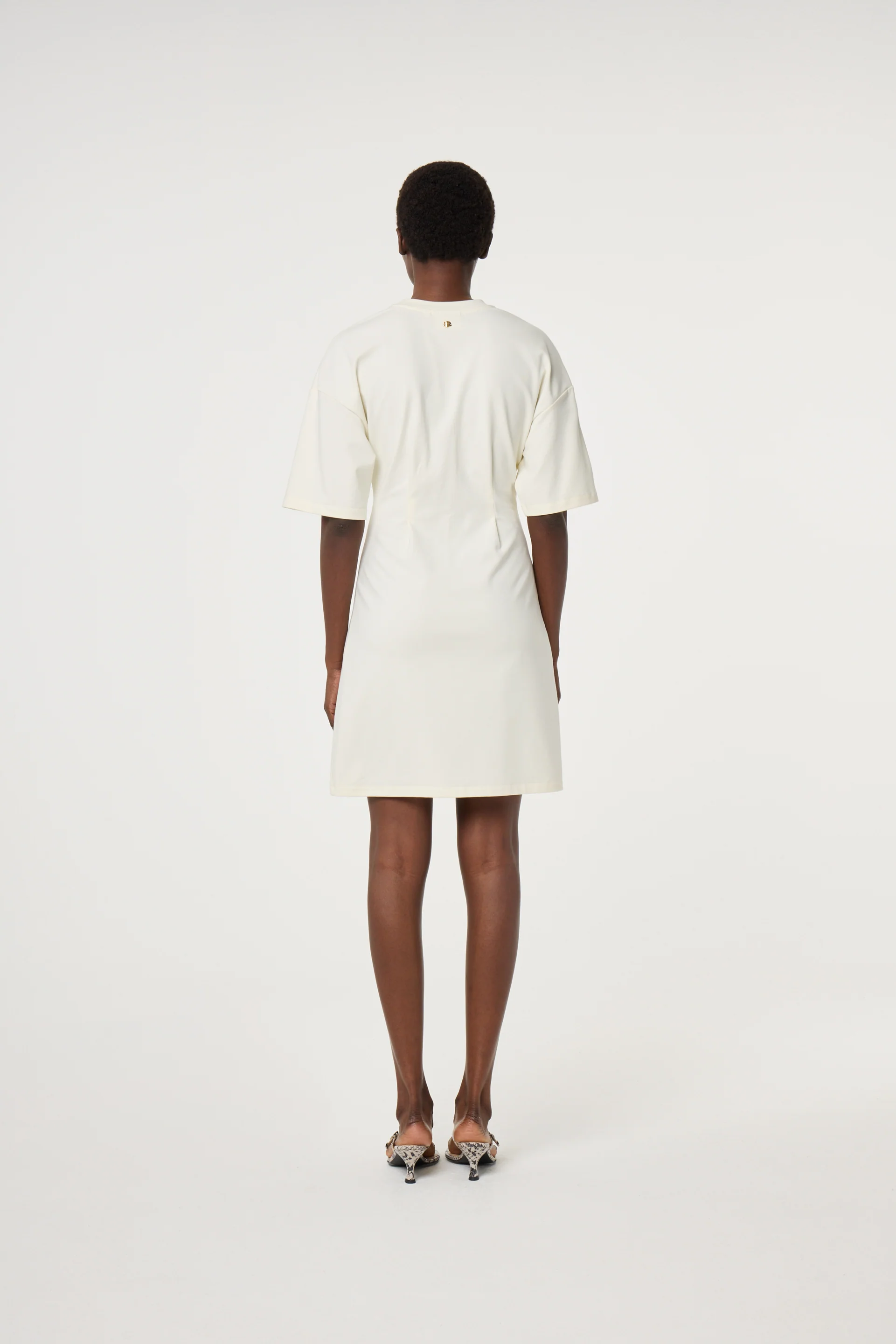 Astan Dress | Cosy White - Image 3