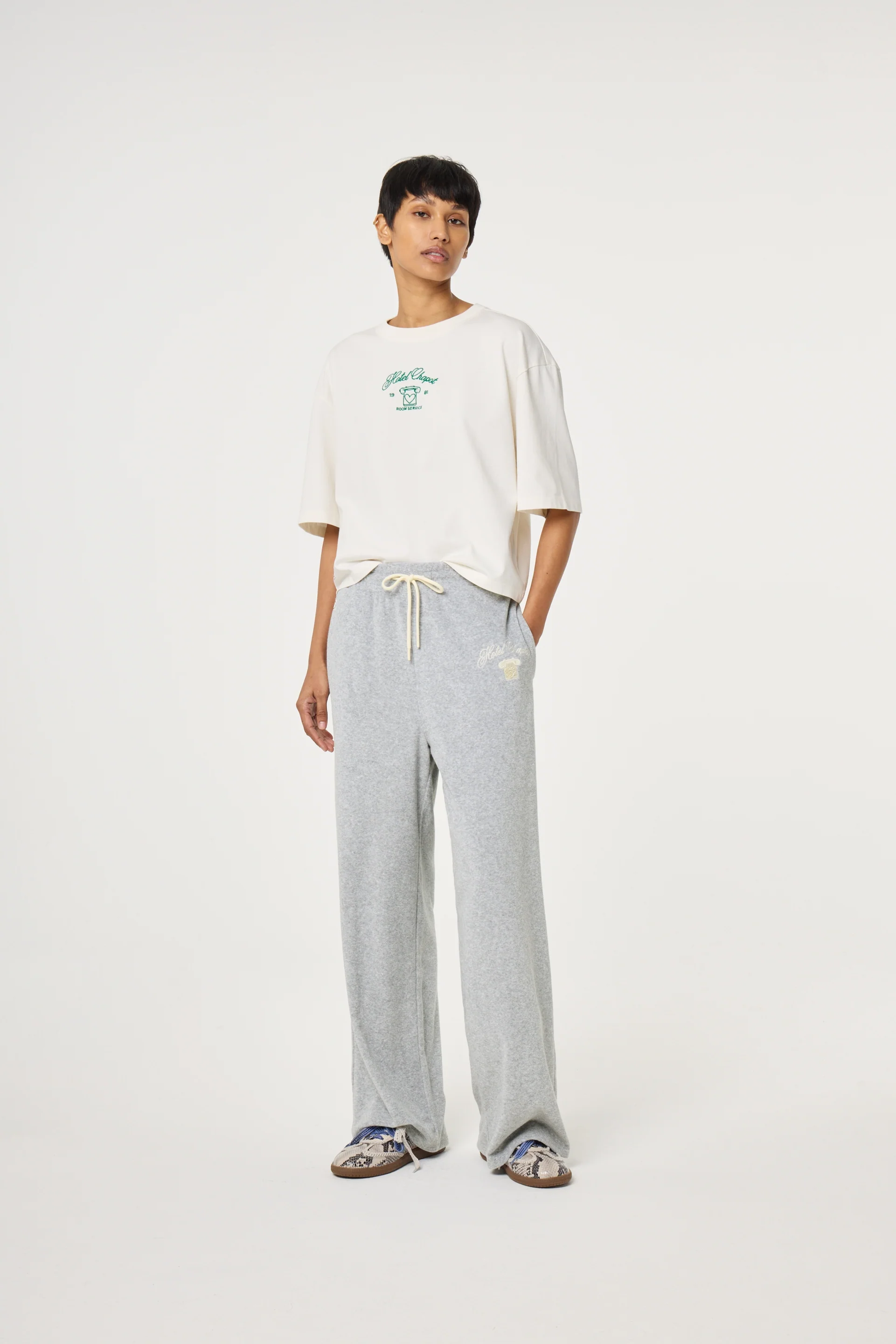 Benja T-shirt | Cosy White/Green