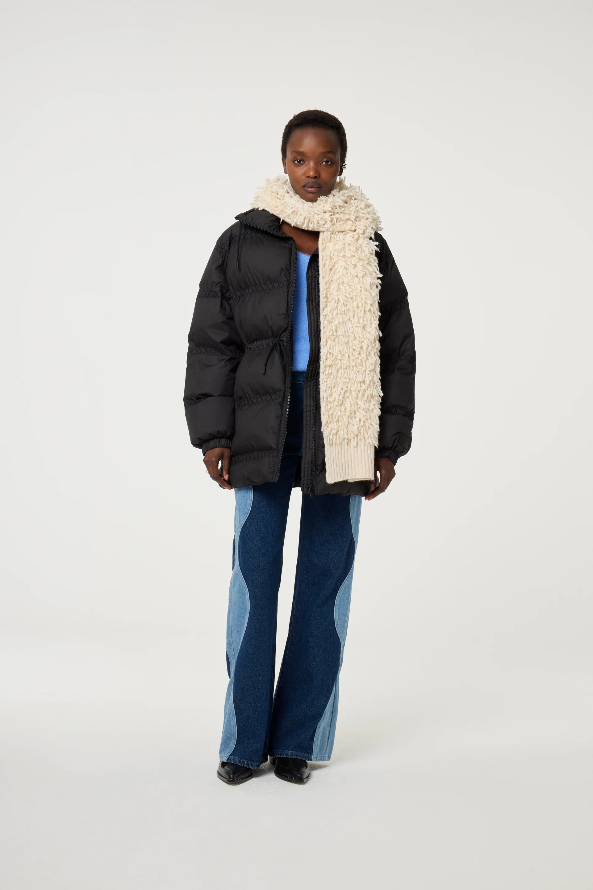 Dolly Scarf | Cosy White - Image 2