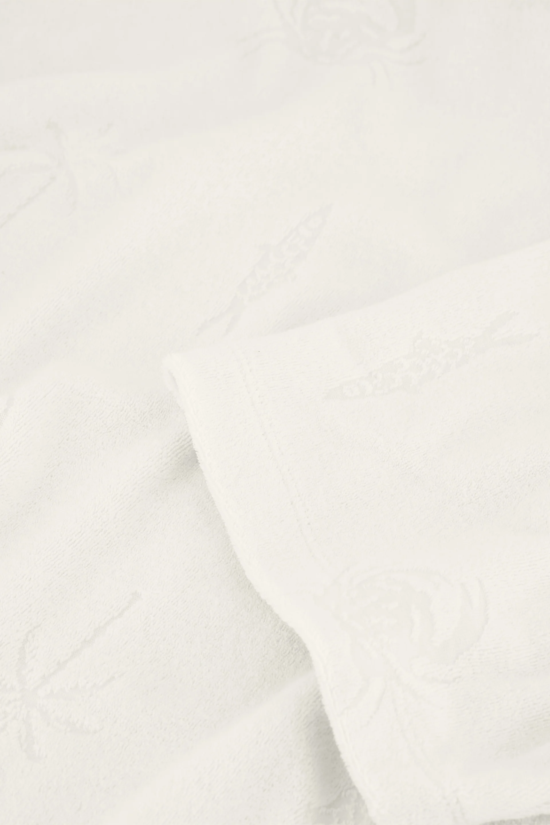 Evy T-Shirt | Cosy White - Image 5