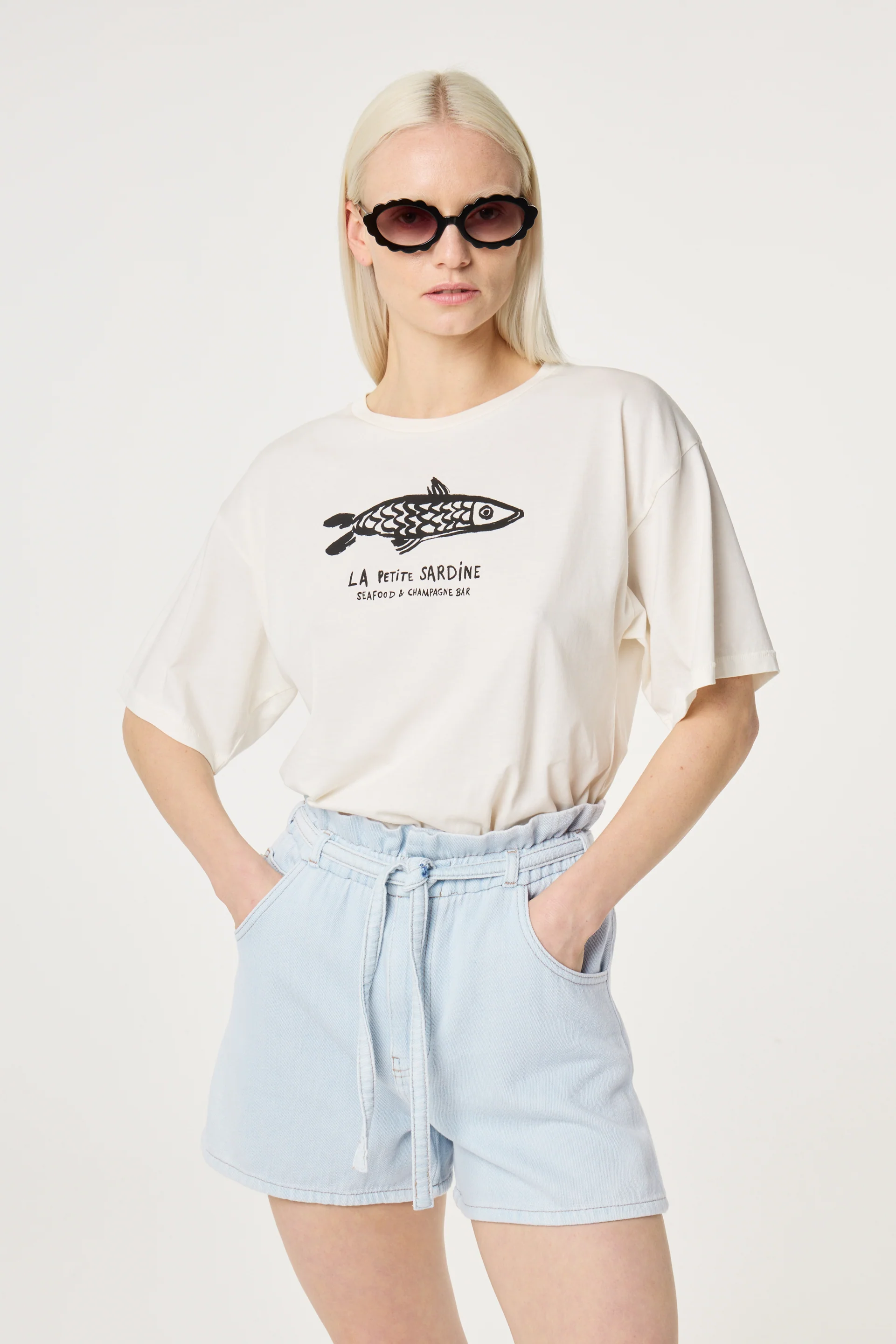 Fay T-shirt | Cosy White/Black - Image 2