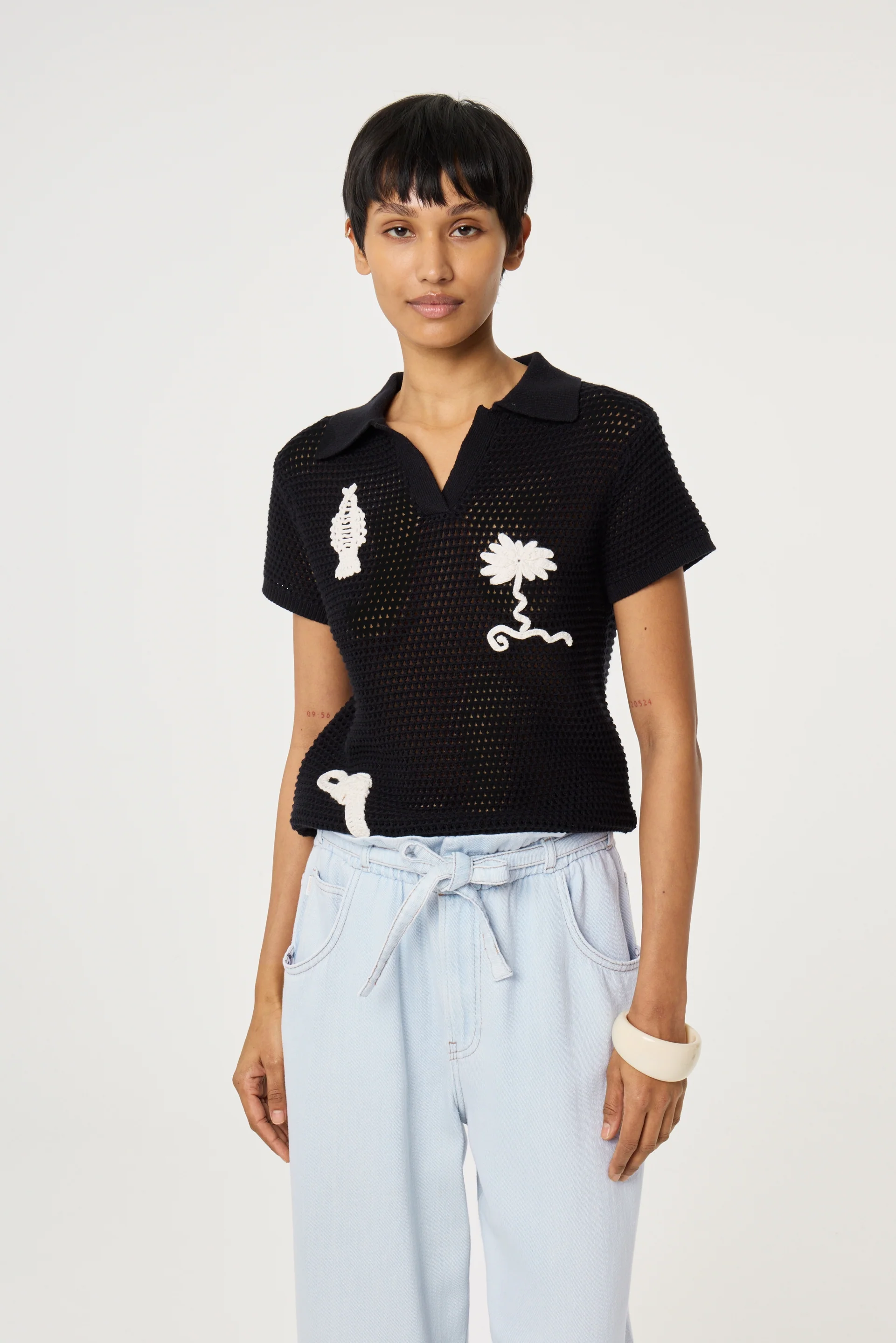 Fin Pullover | Black - Image 2