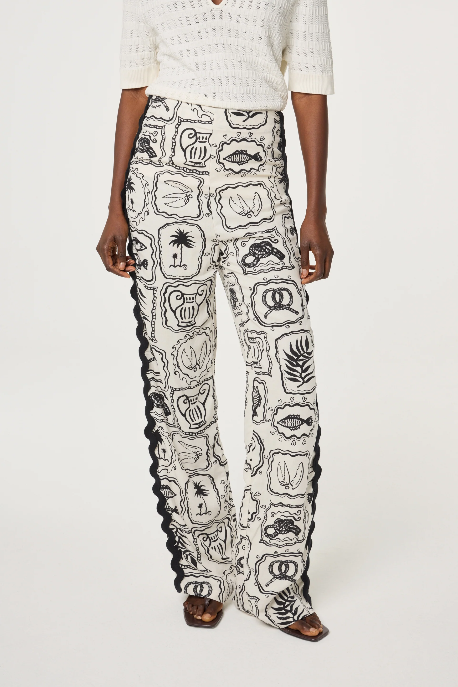 Guicho Trousers | Cosy White/Black - Image 2