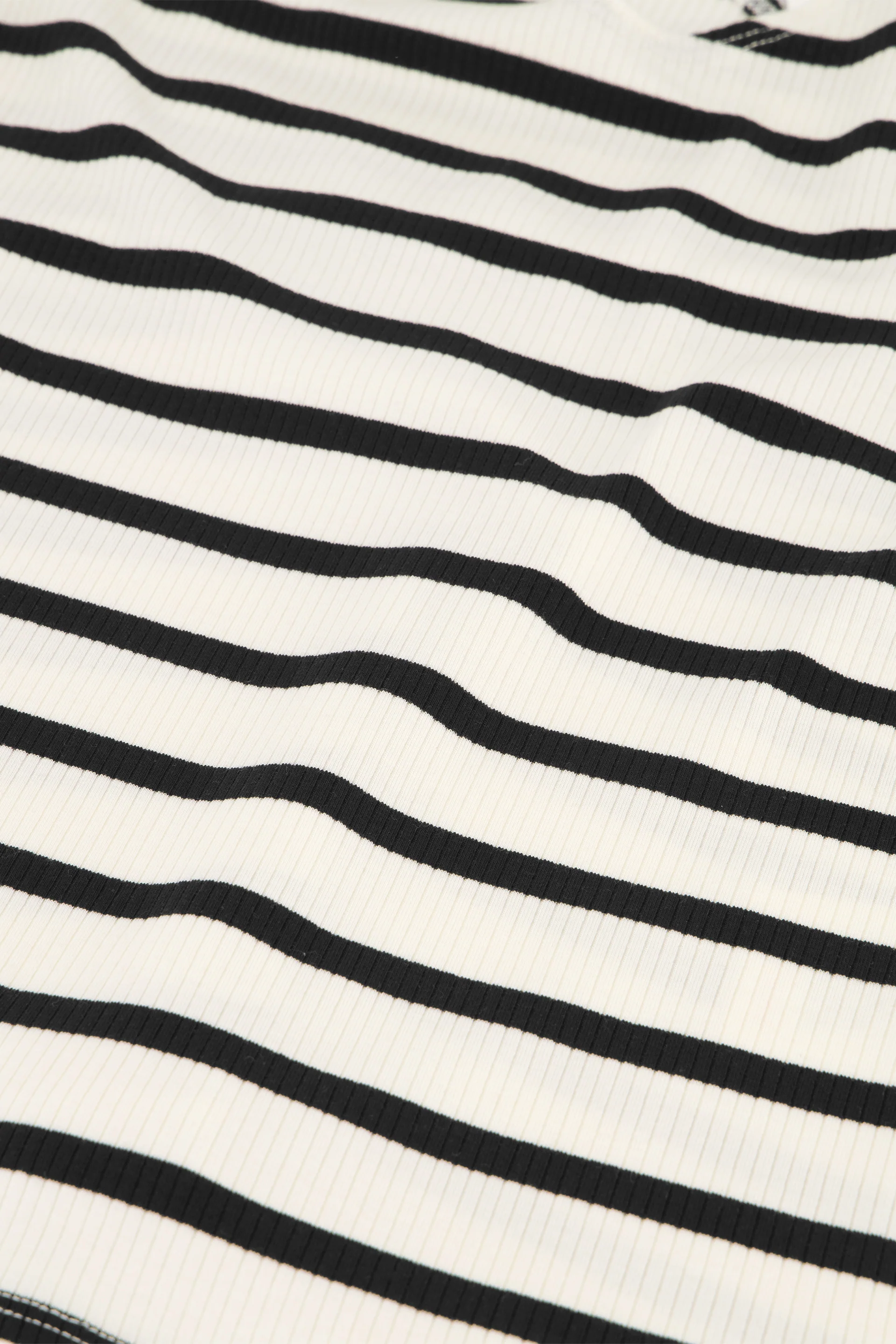 Lena Top | Black/Cosy White - Image 5