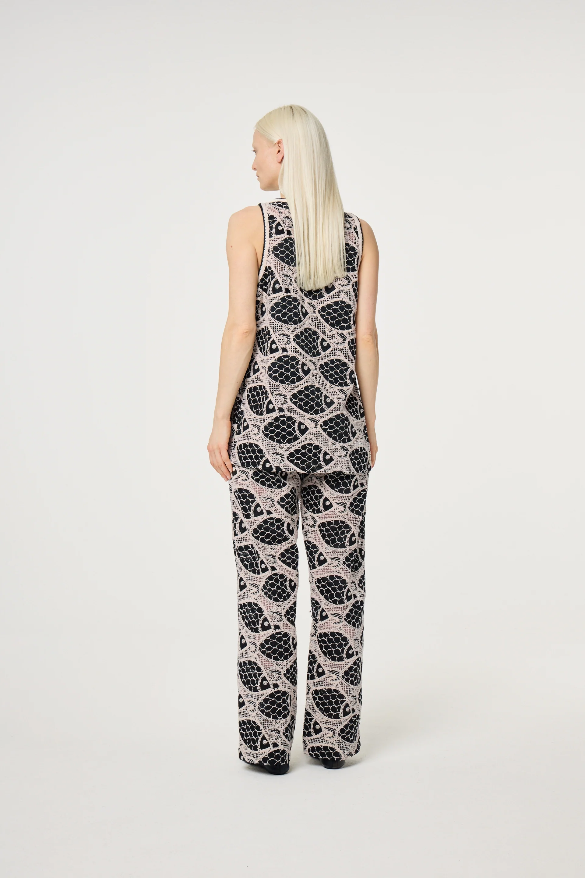 Luca Top | Cosy White/Black - Image 3