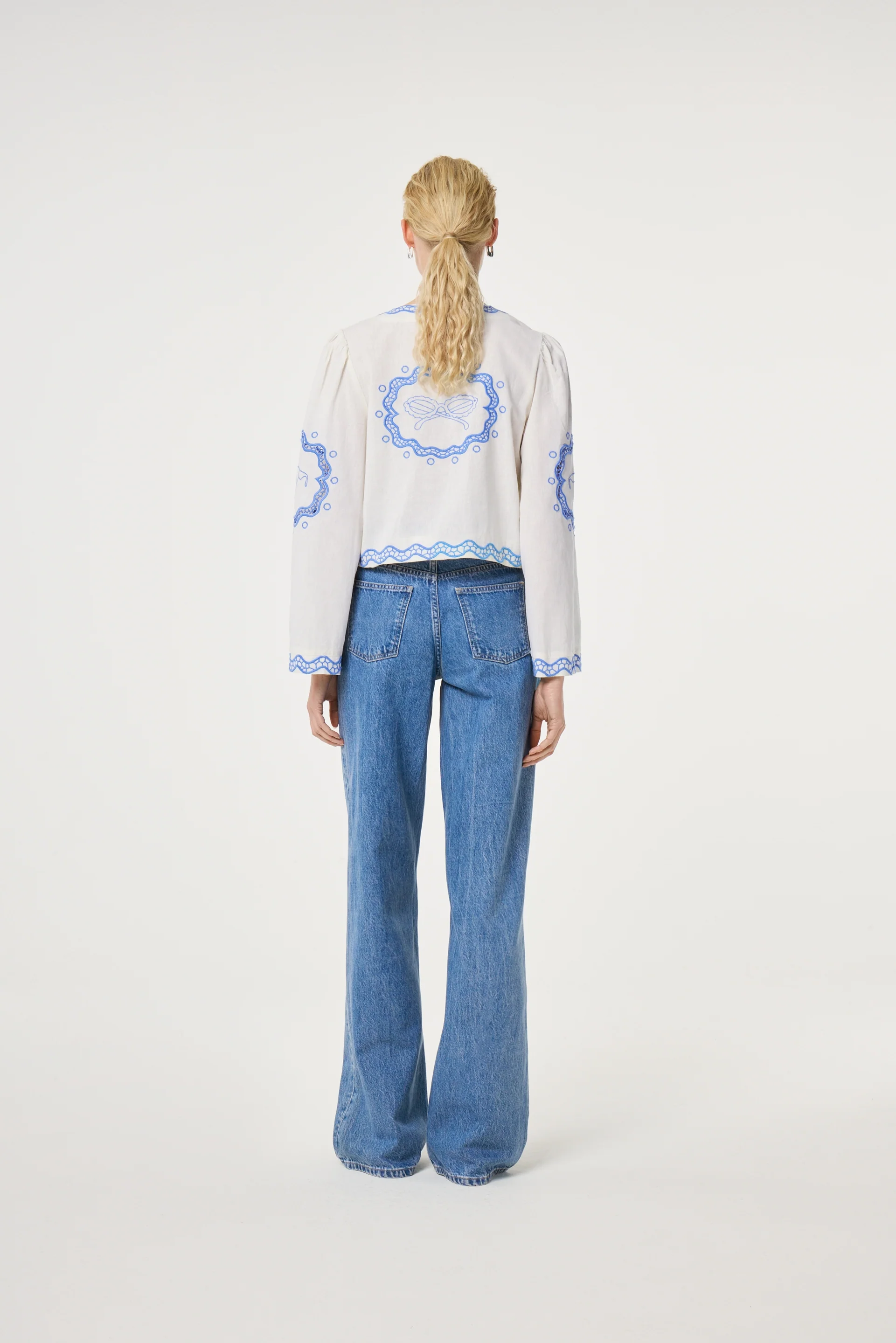 Lulu Loose Jeans | Faded Light Blue - Image 3