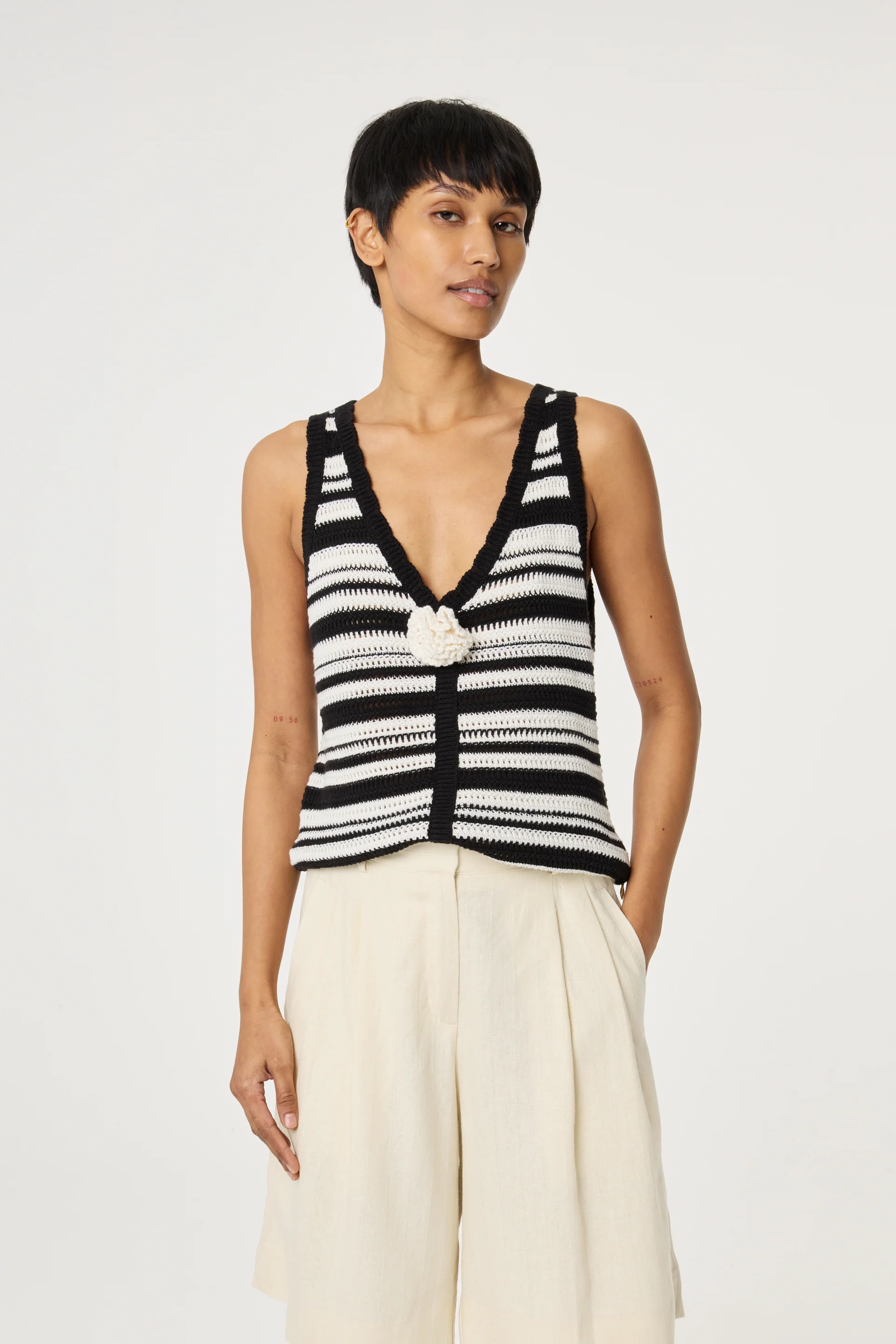 Paulina Top | Cosy White/Black - Image 2