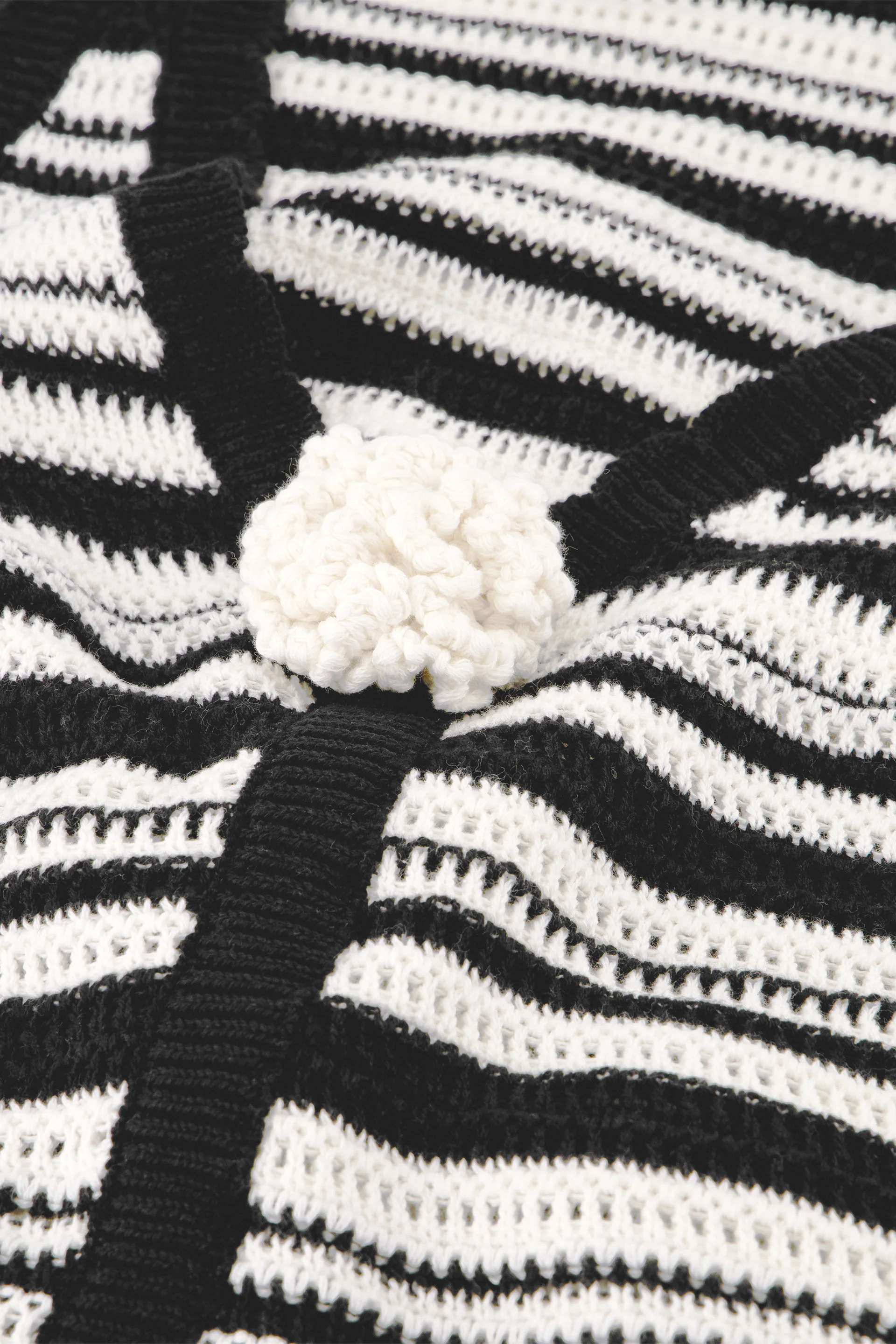 Paulina Top | Cosy White/Black - Image 5