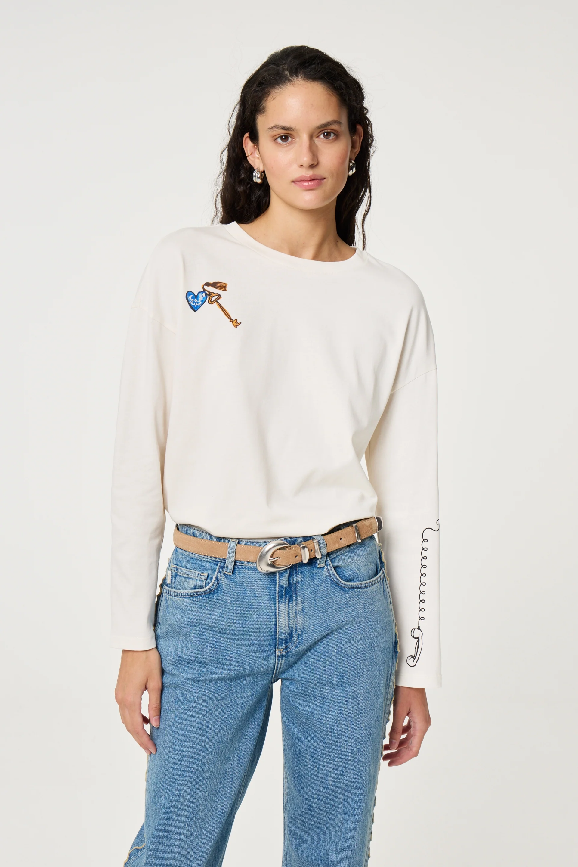 Phileine LS T-shirt | Cosy White - Image 2