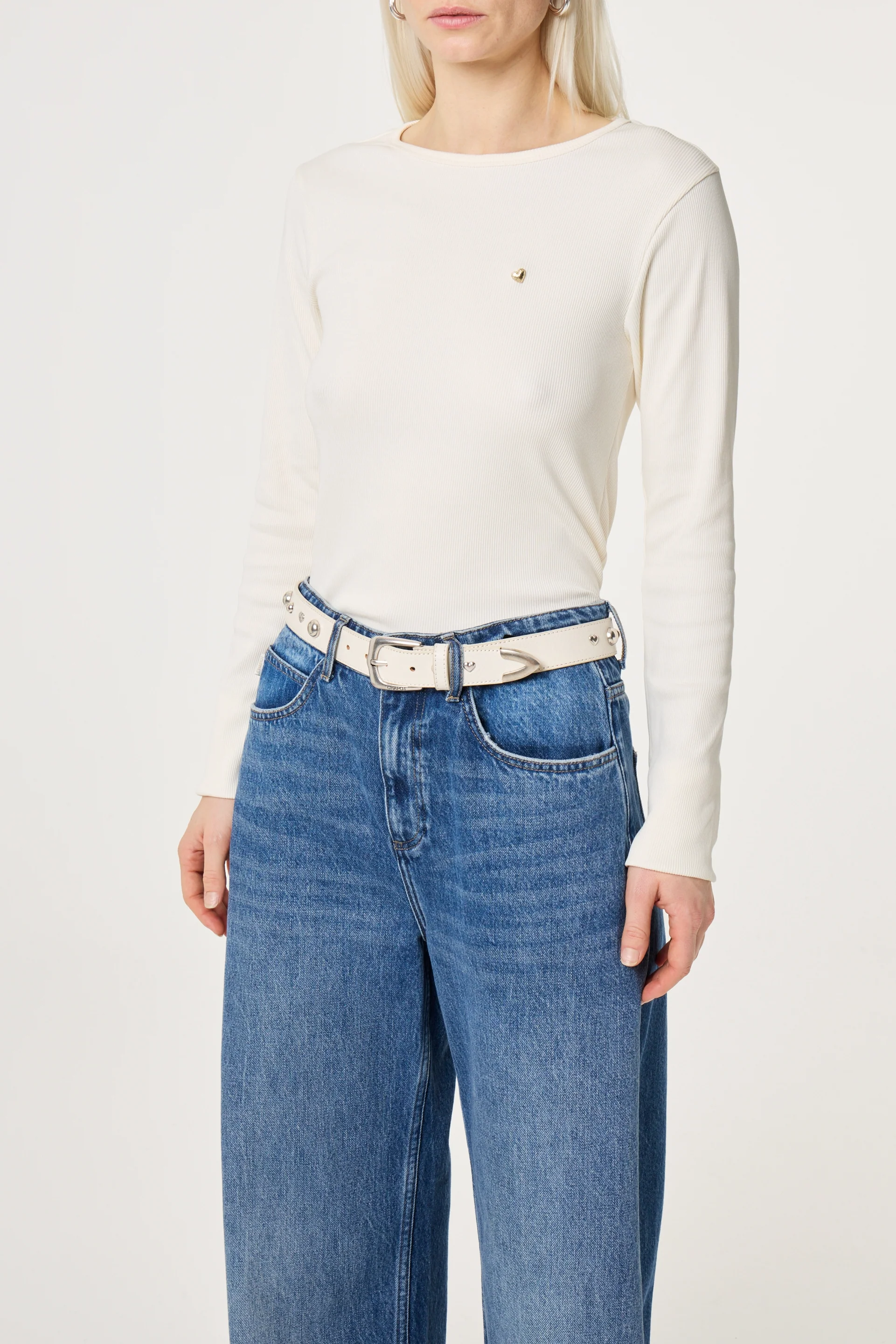 Play Of Studs Belt Leather | Cosy White - Image 2