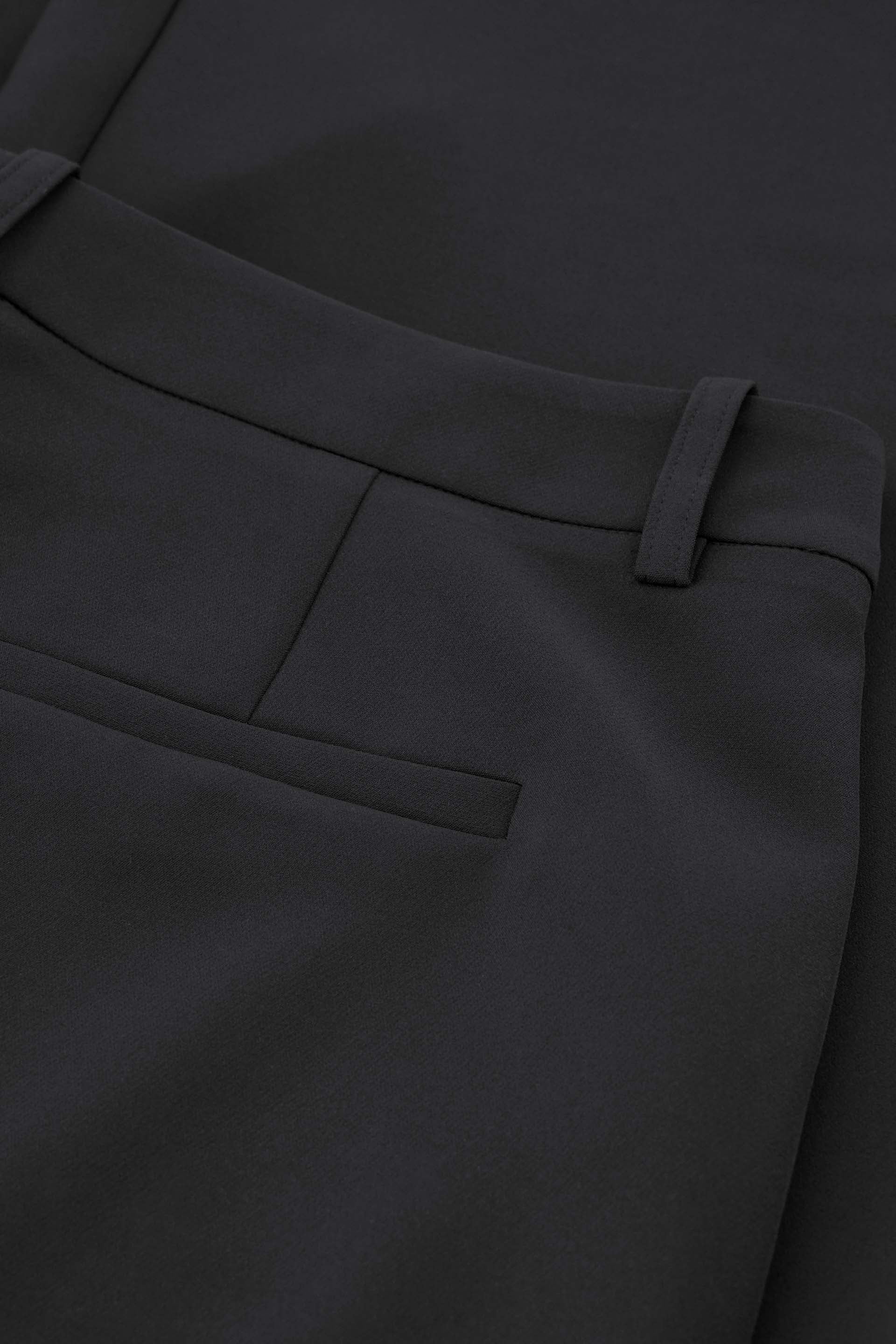 Puck Trousers | Black - Image 5