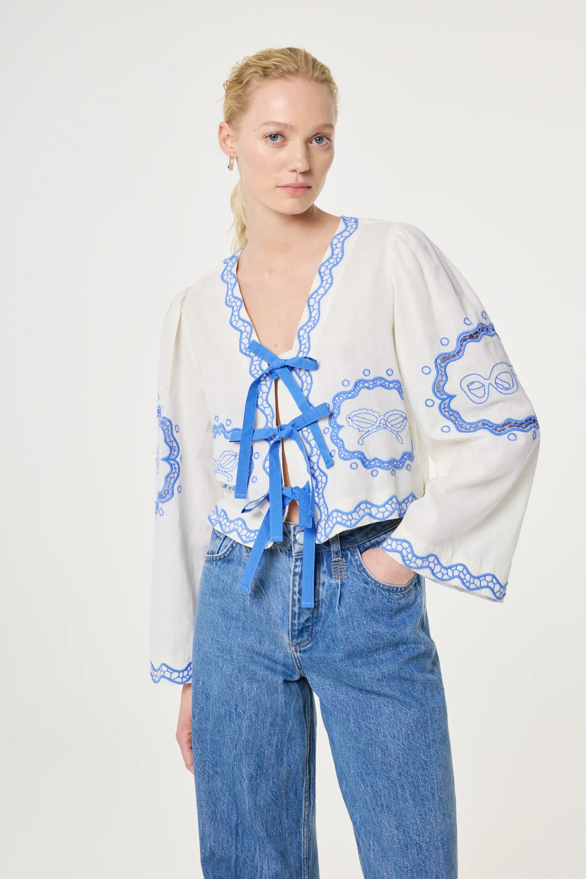 Serviette Blouse | Cosy White/Blue - Image 2