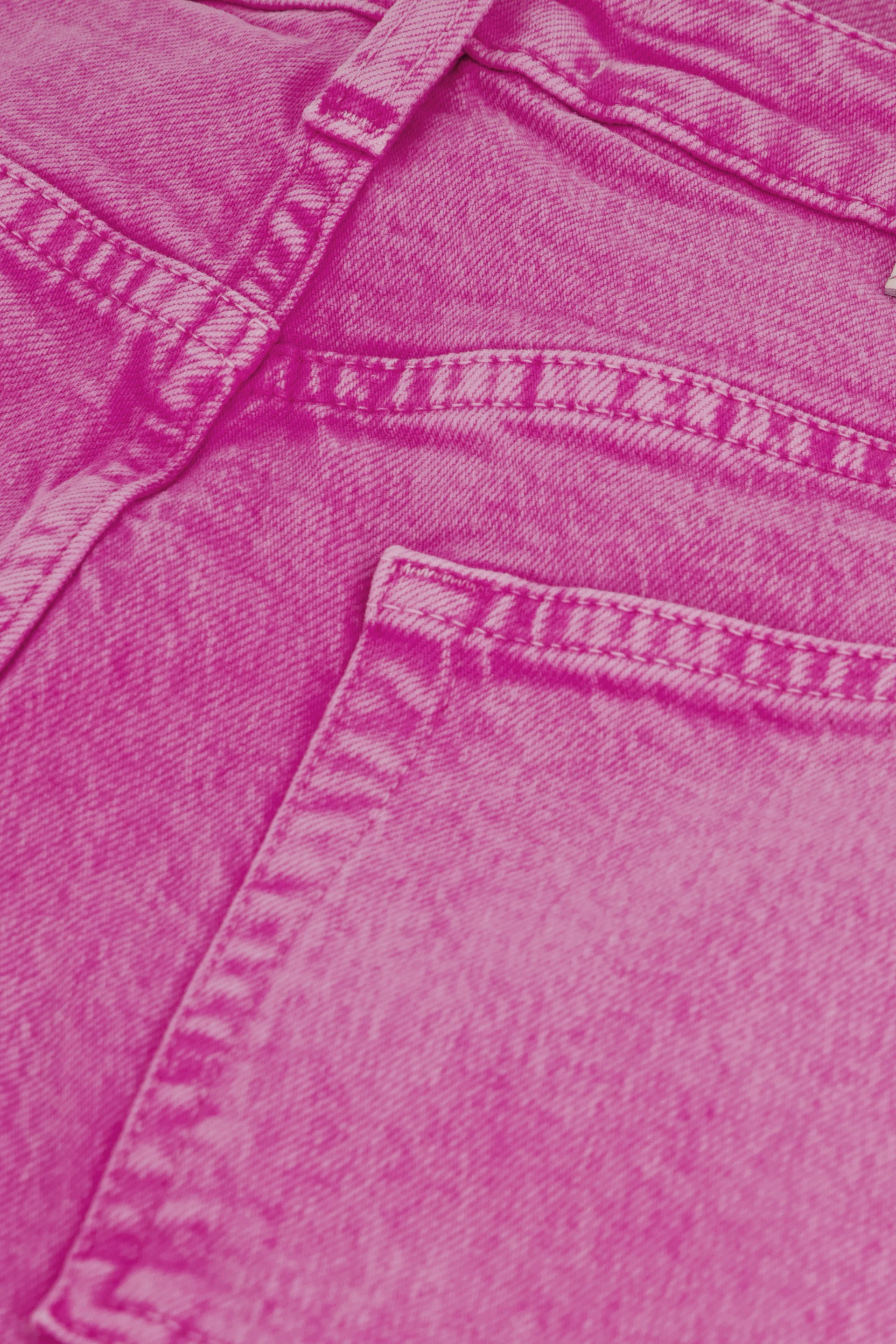 Zoe Boyfriend Jeans | Flashy Pink - Image 4